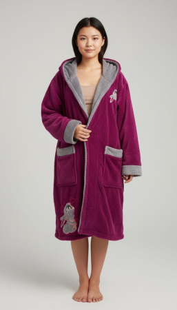 Halat - halat-baie-dama-mov-gluga-1 halat-pufos-femei-mov-2 halat-baie-cu-buzunare-mov-3