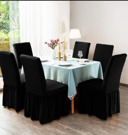 Huse Scaune - huse-scaune-cu-fusta-negru huse-scaune-elegante-negru huse-scaune-dining-negru huse-scaune-set-6-negru  ALT TEXT  Huse elastice pentru scaune cu fustă decorativă culoare negru set 6 bucăți.