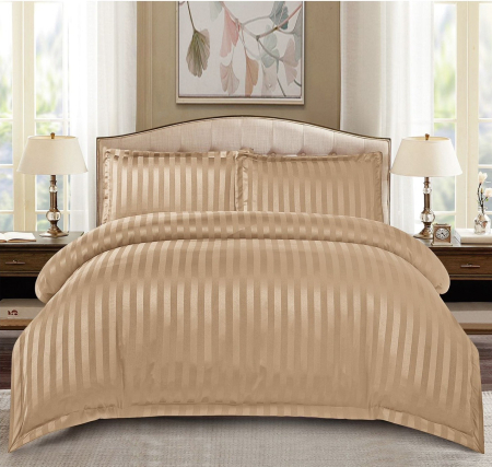 Lenjerii de pat - lenjerie-pat-damasc-at70 lenjerie-pat-bej-dungi lenjerie-pat-damasc-4-piese lenjerie-pat-eleganta-dormitor