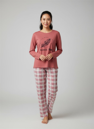 Pijamale - Pijamă damă roz pudră Feather Style – Set 2 piese, bumbac soft, pantaloni carouri