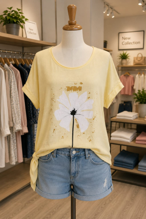 Bluze - Bluza Roz cu floare imprimată