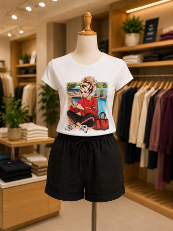 Tricouri - Tricou cu imprimeu fată  cu geantă roșie