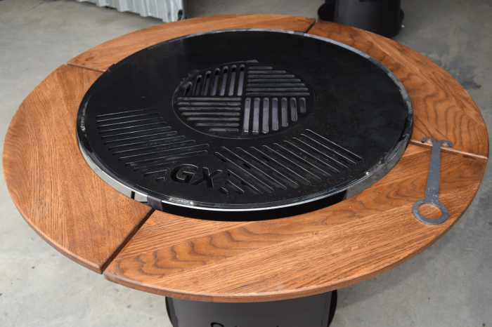 Grătar cu Plită diametru de 70 de cm din Oțel Alimentar de 8 mm și Blat din Lemn Ø113 cm – GrillEx [3]