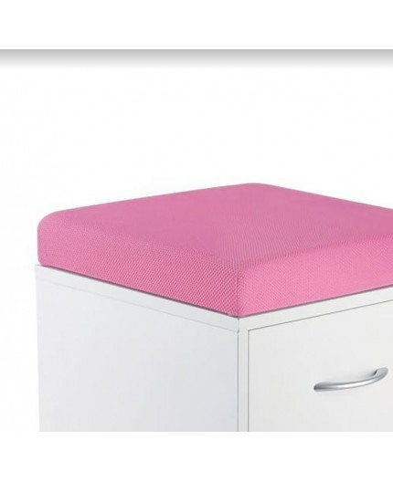 Noptiera functionala pe roti roz [2]