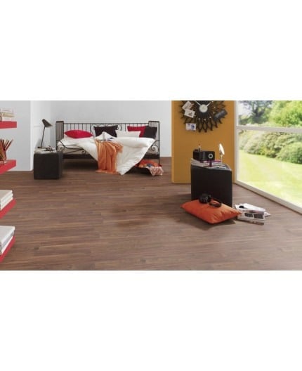 Parchet laminat Krono Original, Decor Nuc Piton 8mm cls 32- AC4 cod 8696 [6]