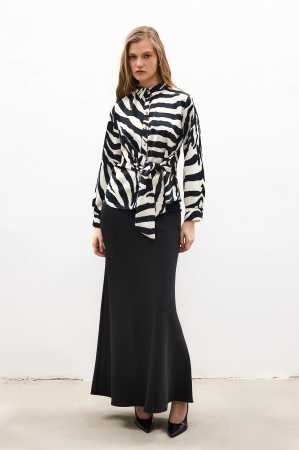 ÎMBRĂCĂMINTE - Cămașă Zebra Print cu Fundă | Cămașă Satinată Alb-Negru | Amévie