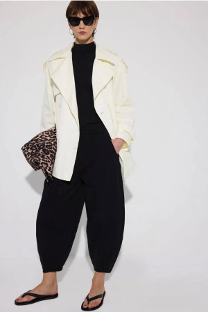 Pantaloni / Jeans - Pantaloni stil balon din gabardină cu talie elastică – CLOUD Negru | AMEVIE