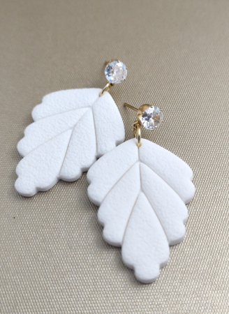 COLECTII SPECIALE - Cercei Mara auriu