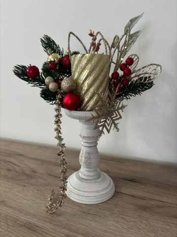 Aranjamente si decoratiuni pentru Craciun - Aranjament pentru Craciun cu suport