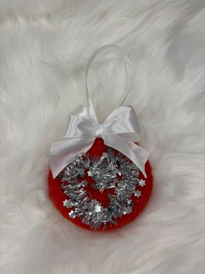 Aranjamente si decoratiuni pentru Craciun - Glob handmade pentru bradul de Craciun