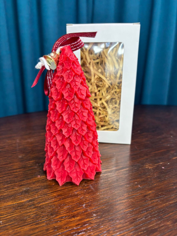 Decoratiuni - LUMANARE DECORATIVA BRAD CULOARE ROSIE 15 CM