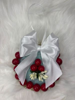 Aranjamente si decoratiuni pentru Craciun - Glob handmade pentru bradul de Craciun