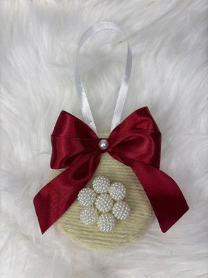 Aranjamente si decoratiuni pentru Craciun - Glob handmade pentru bradul de Craciun