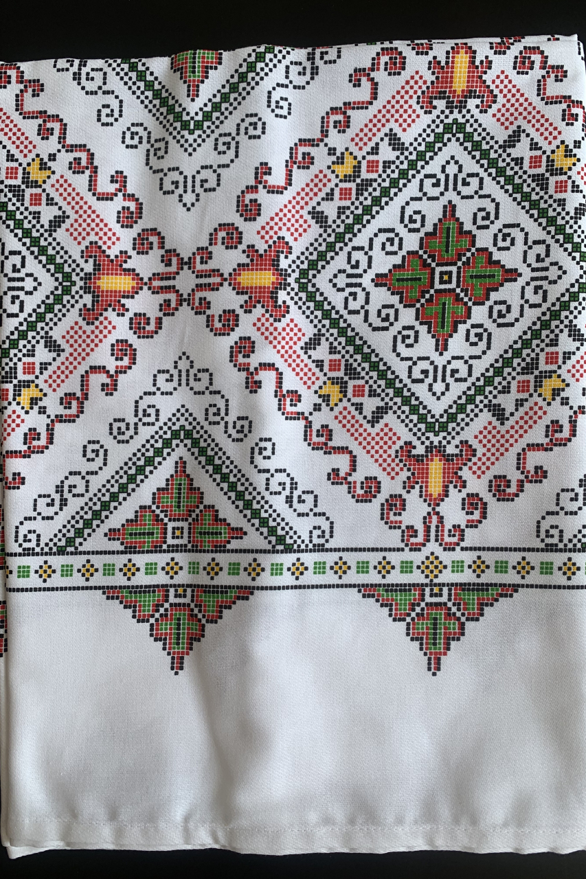 Față de masă cu model tradițional - Romburi pe margine [1]