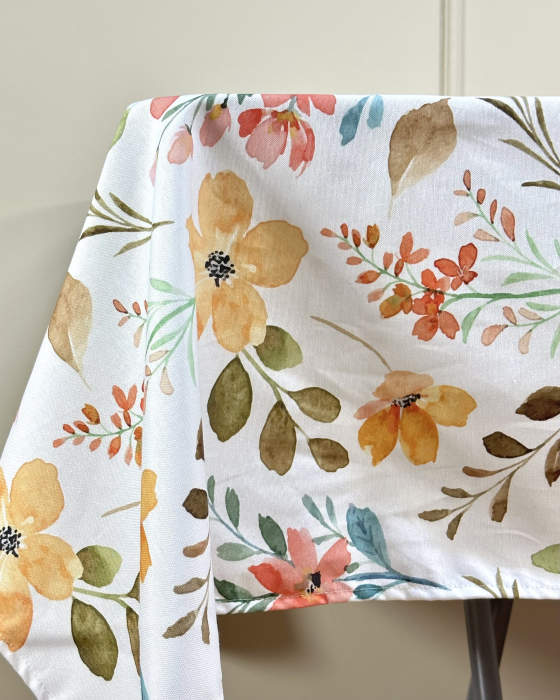 Față de masă impermeabilă- Flori Pictate [4]