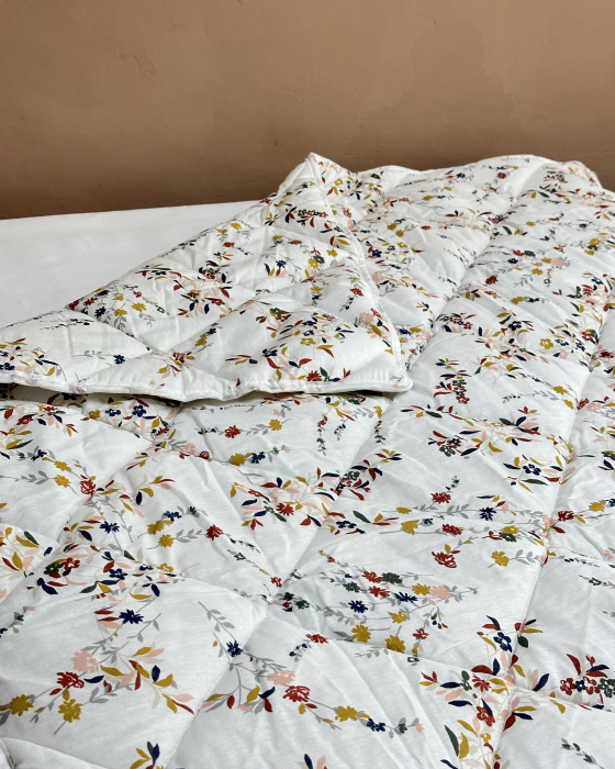 Pilotă antialergică vară| Umplutură Melană|Dos bumbac|Floricele de camp [2]