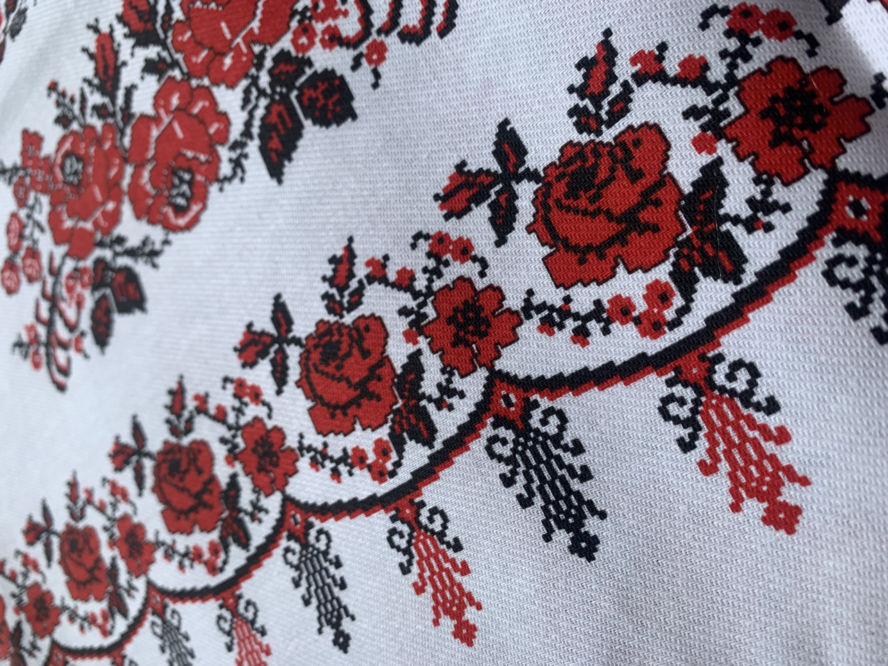 Set 3 prosoape de bucătărie cu model tradițional - Trandafiri Roșii [2]