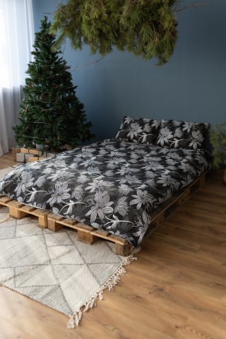 Lenjerie de pat din bumbac percale - Negru cu Flori Albe [2]