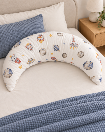 Perne - Pernă de corp pentru copii în formă de Lună, cu lână Merinos, 70 cm