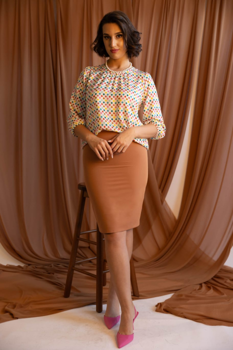 Bluza eleganta din voal imprimat cu buline colorate [2]