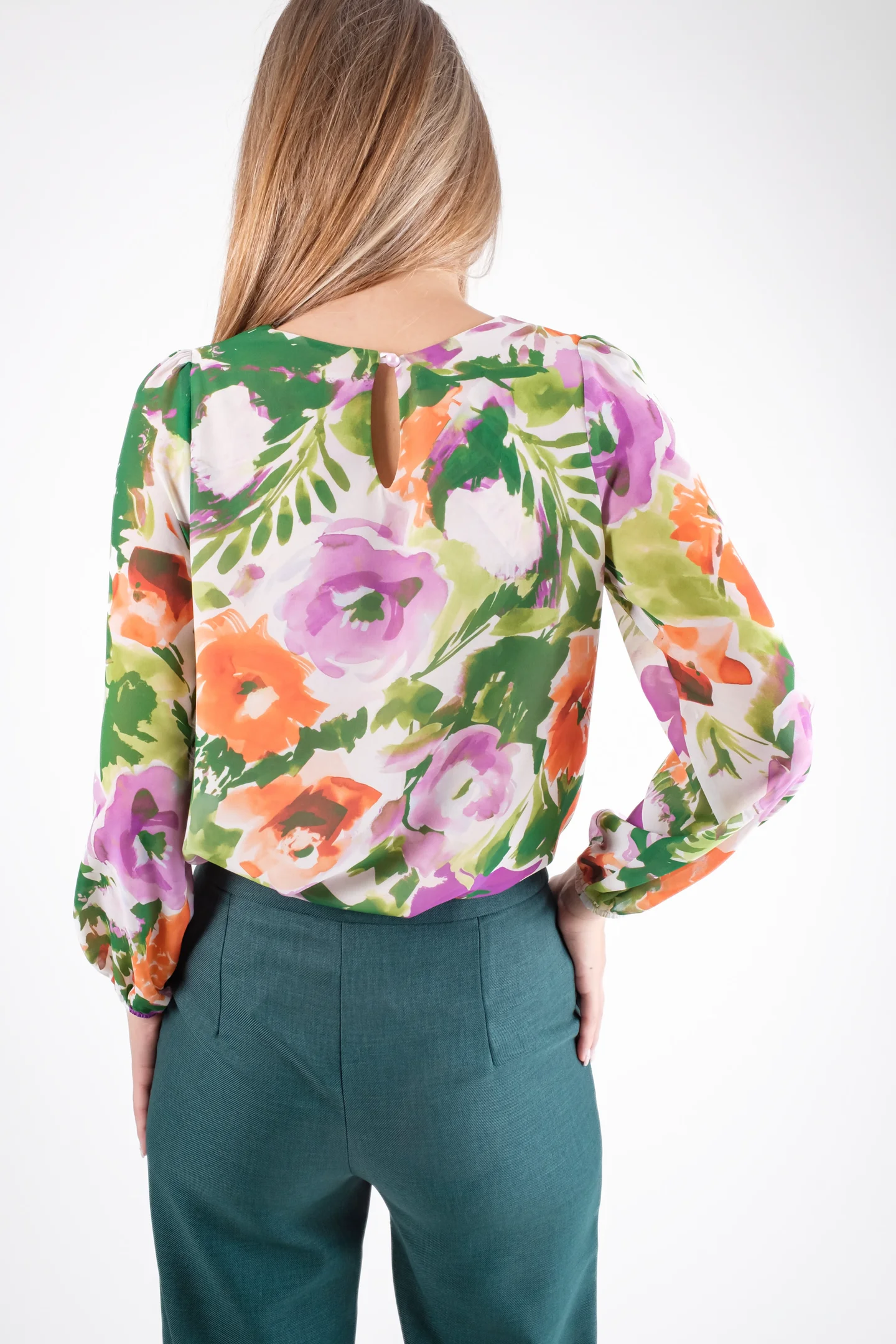 Costum dama verde smarald-sacou cambrat si pantaloni evazati [5]