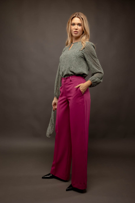 Costum elegant trei piese cu sacou,pantaloni si fusta-croi cambrat din stofa fina de calitate [7]