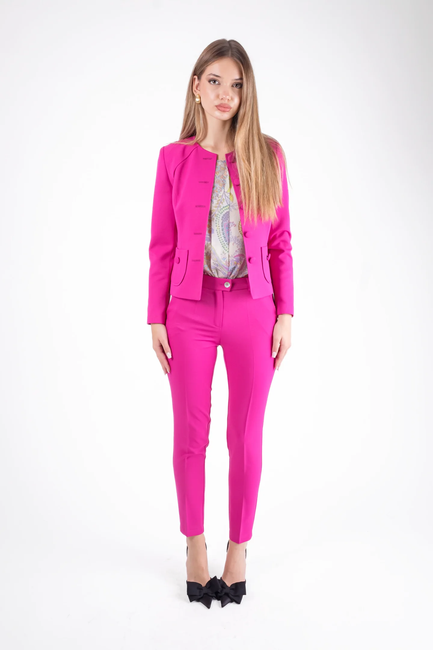 Costum elegant damă cu sacou, fustă și pantaloni conici [7]