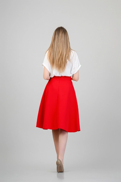 Fusta midi in clos rosu intens [2]