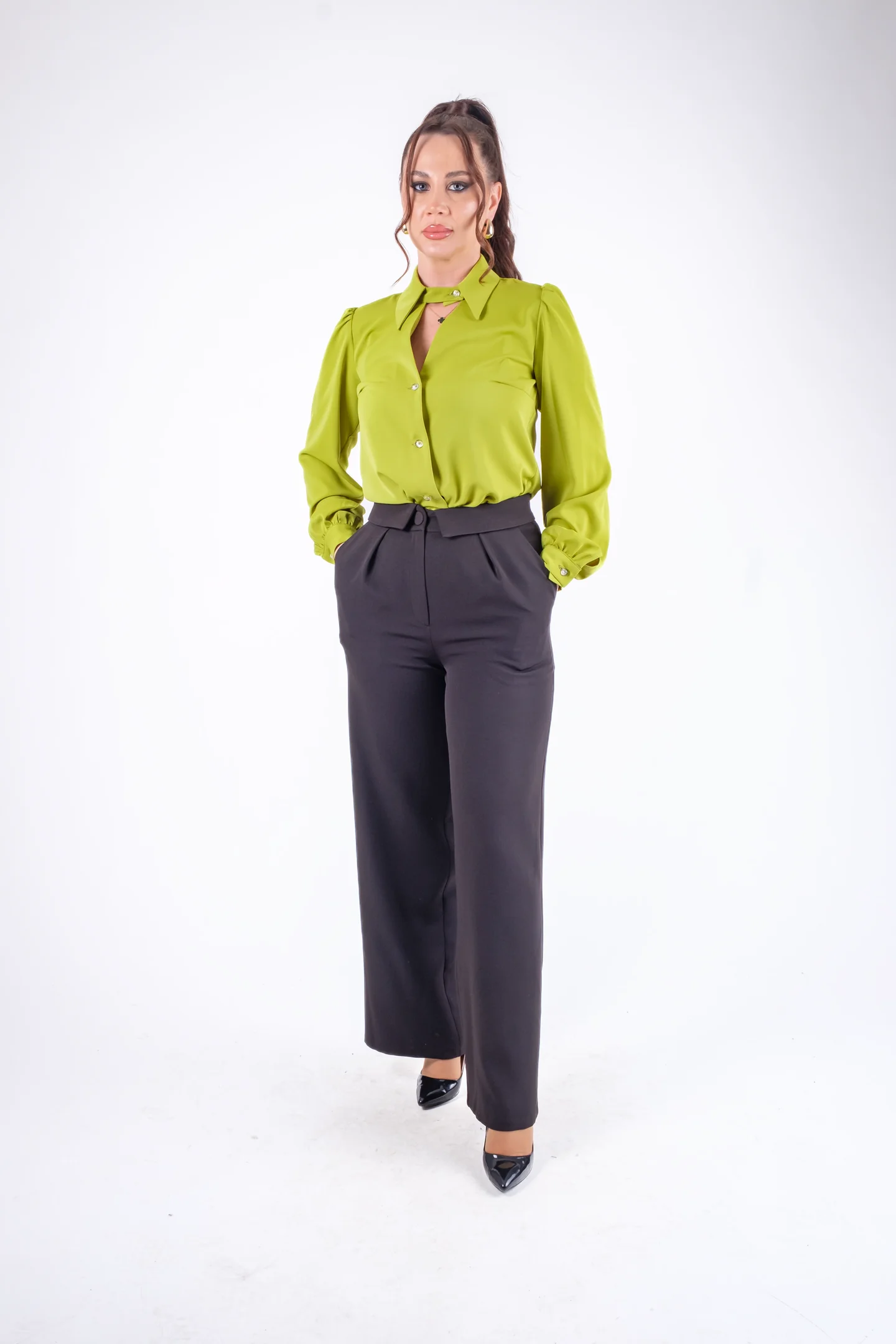 Pantaloni eleganți negri cu croială largă damă [2]