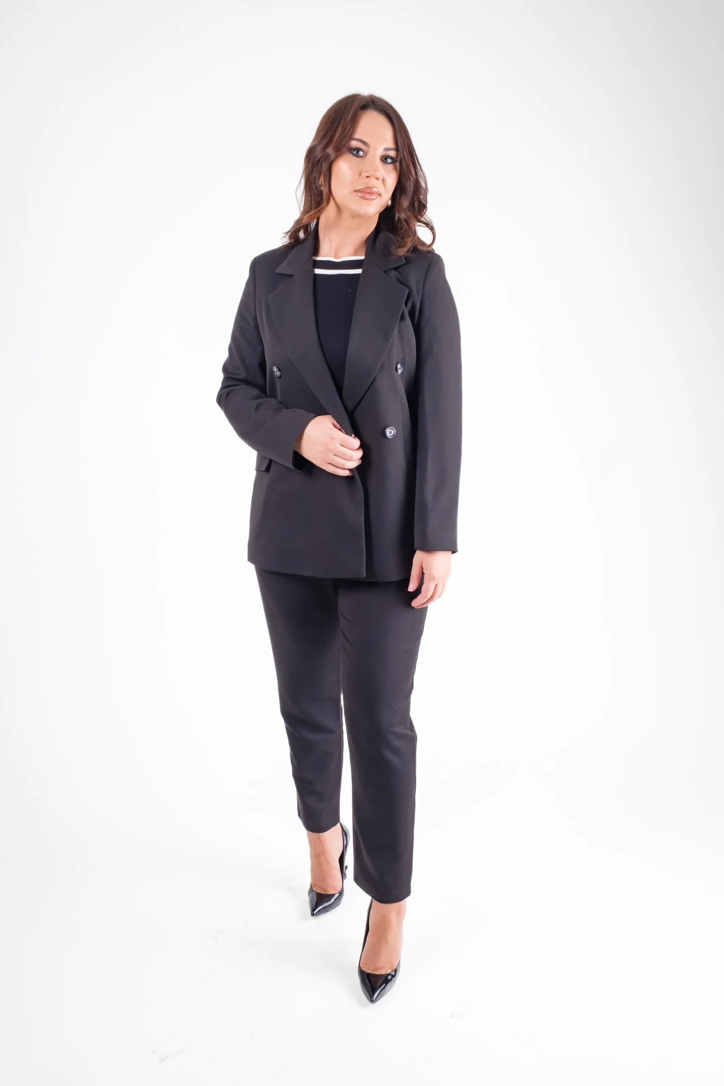 Costum dama negru cu croiala lejera-stil modern & elegant [3]