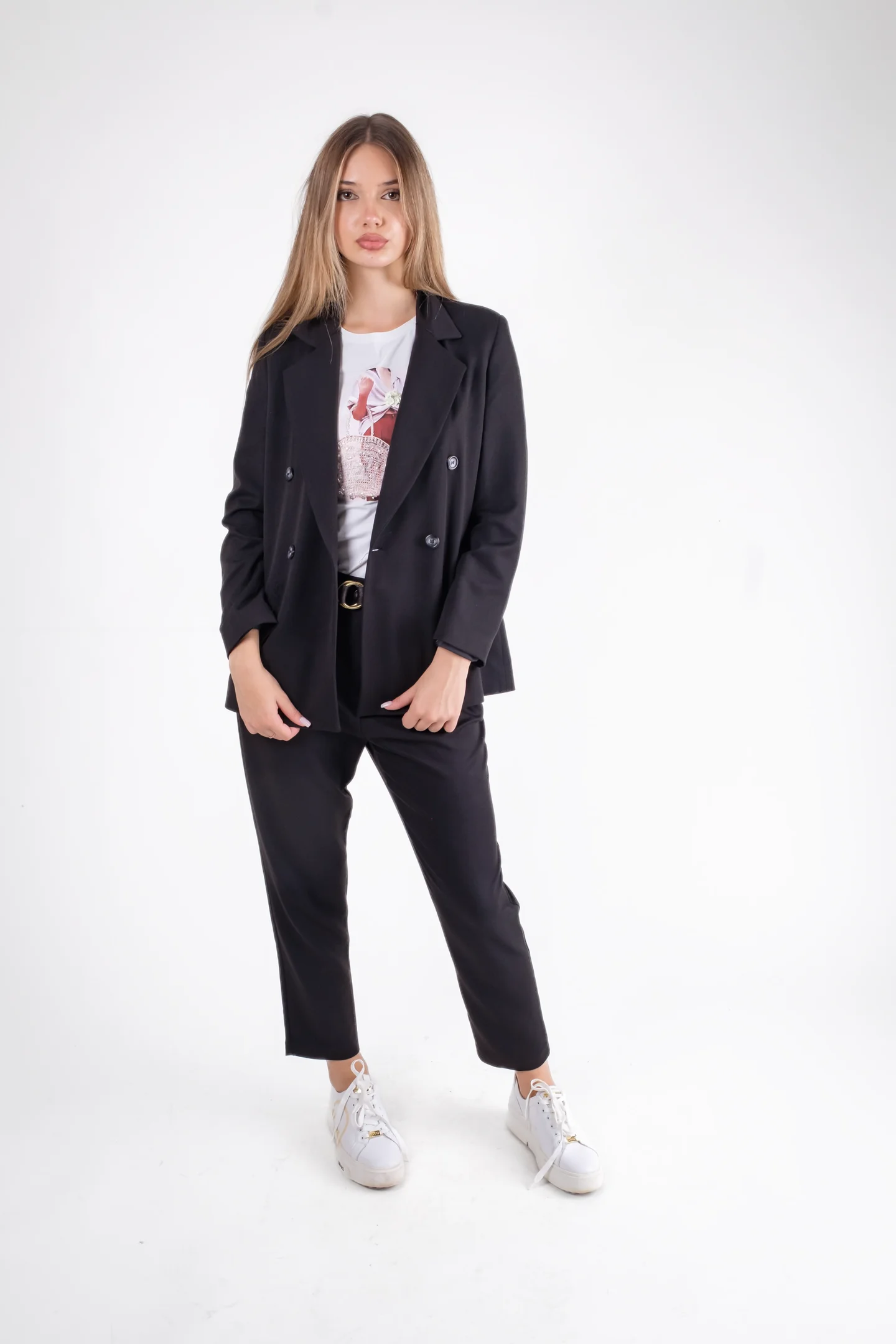 COSTUME - Costum dama negru cu croiala lejera-stil modern & elegant