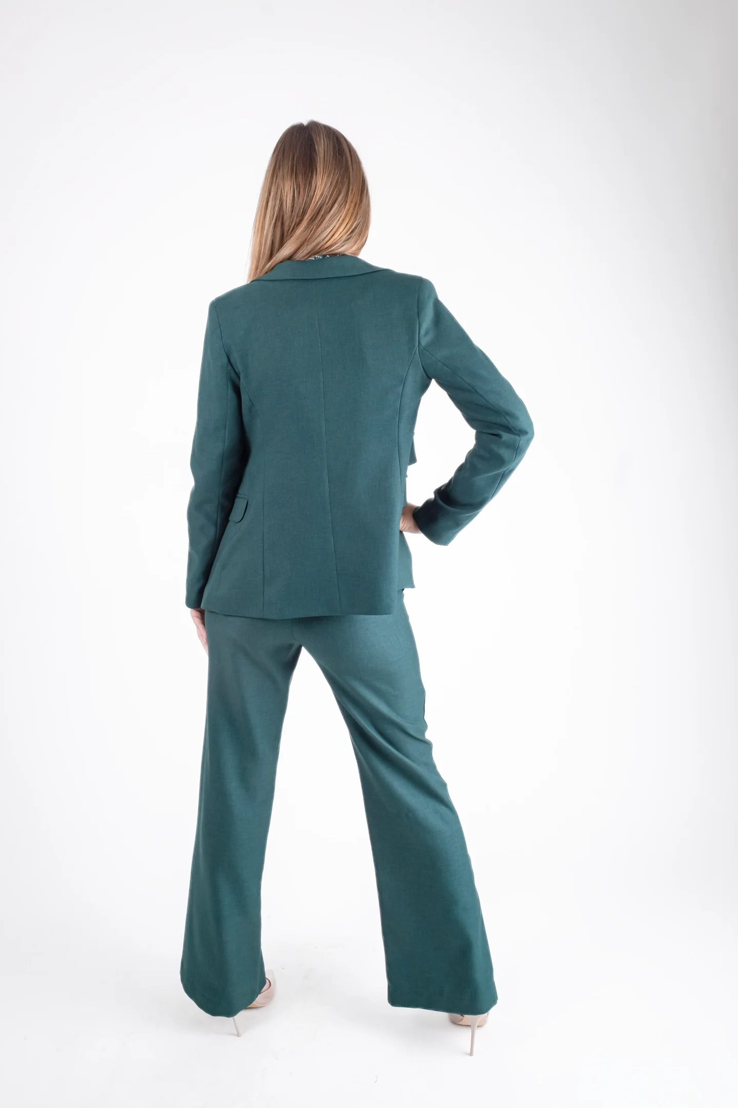 Costum dama verde smarald-sacou cambrat si pantaloni evazati [3]