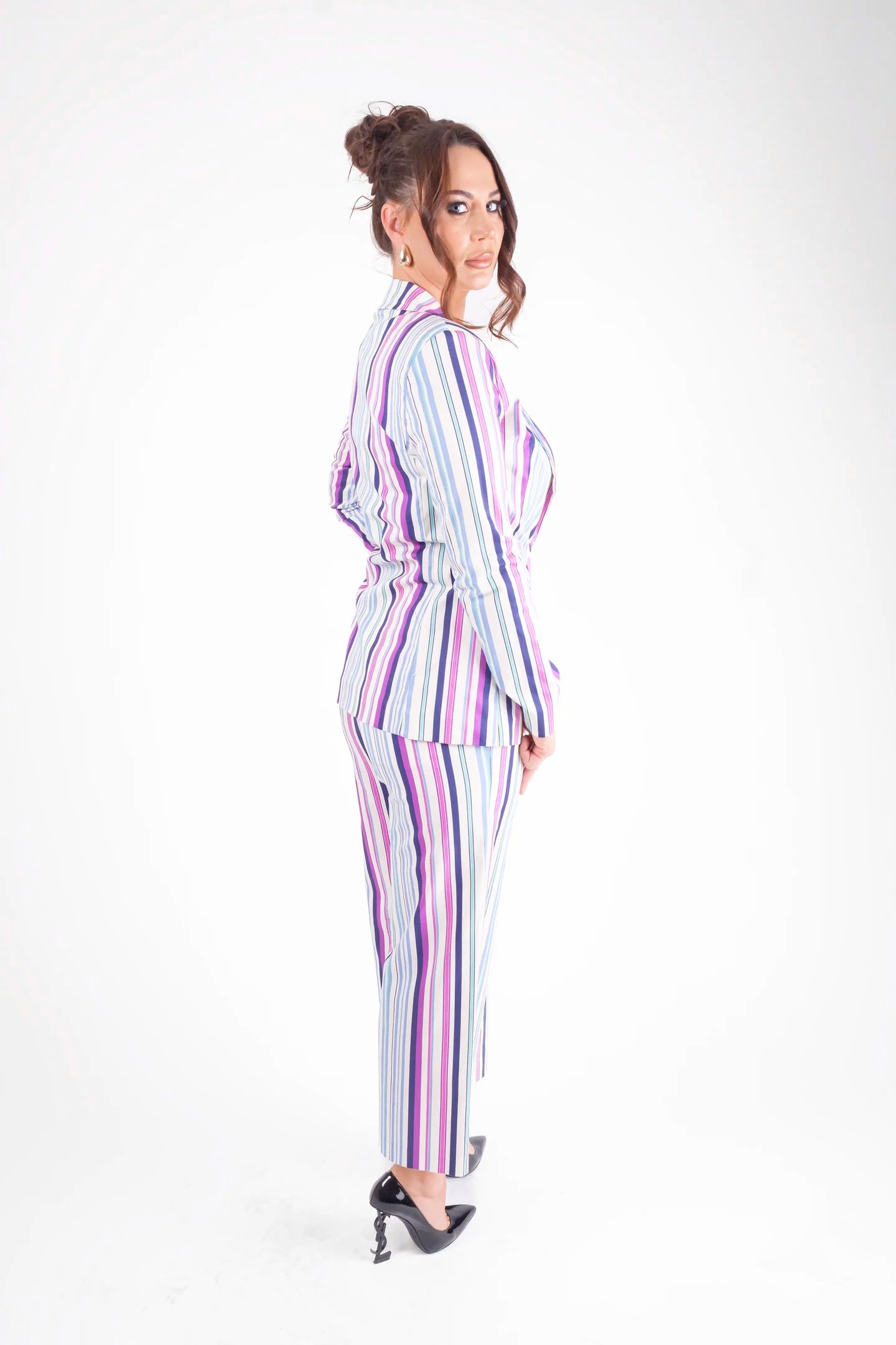 Costum dama elegant in dungi colorate-sacou si pantaloni culottes [5]