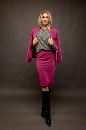 Costum elegant trei piese cu sacou,pantaloni si fusta-croi cambrat din stofa fina de calitate [5]