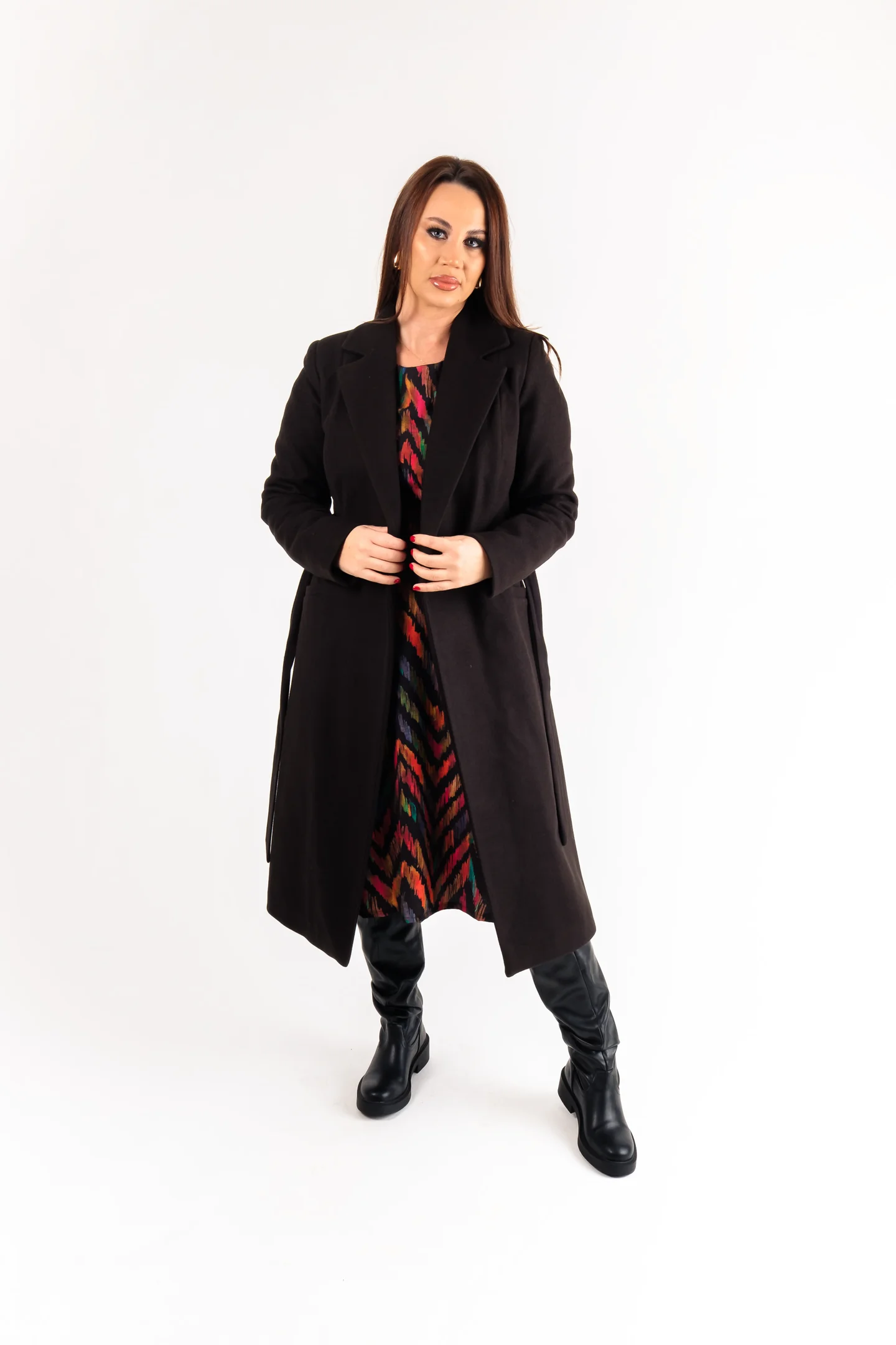 Palton negru elegant dama cu cordon si croiala clasica [3]