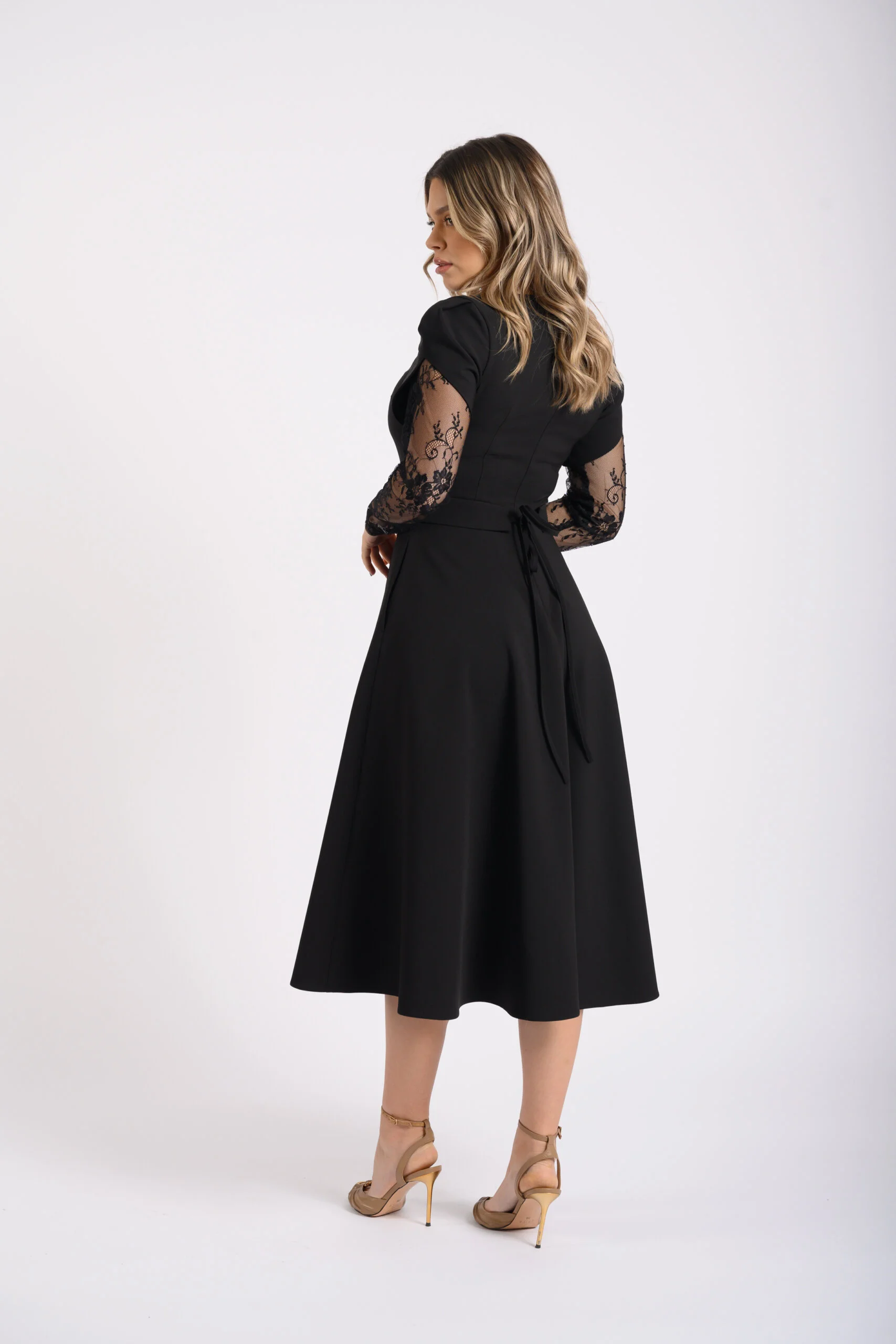 Rochie clos cu buzunare si maneci dantela Chantilly [3]