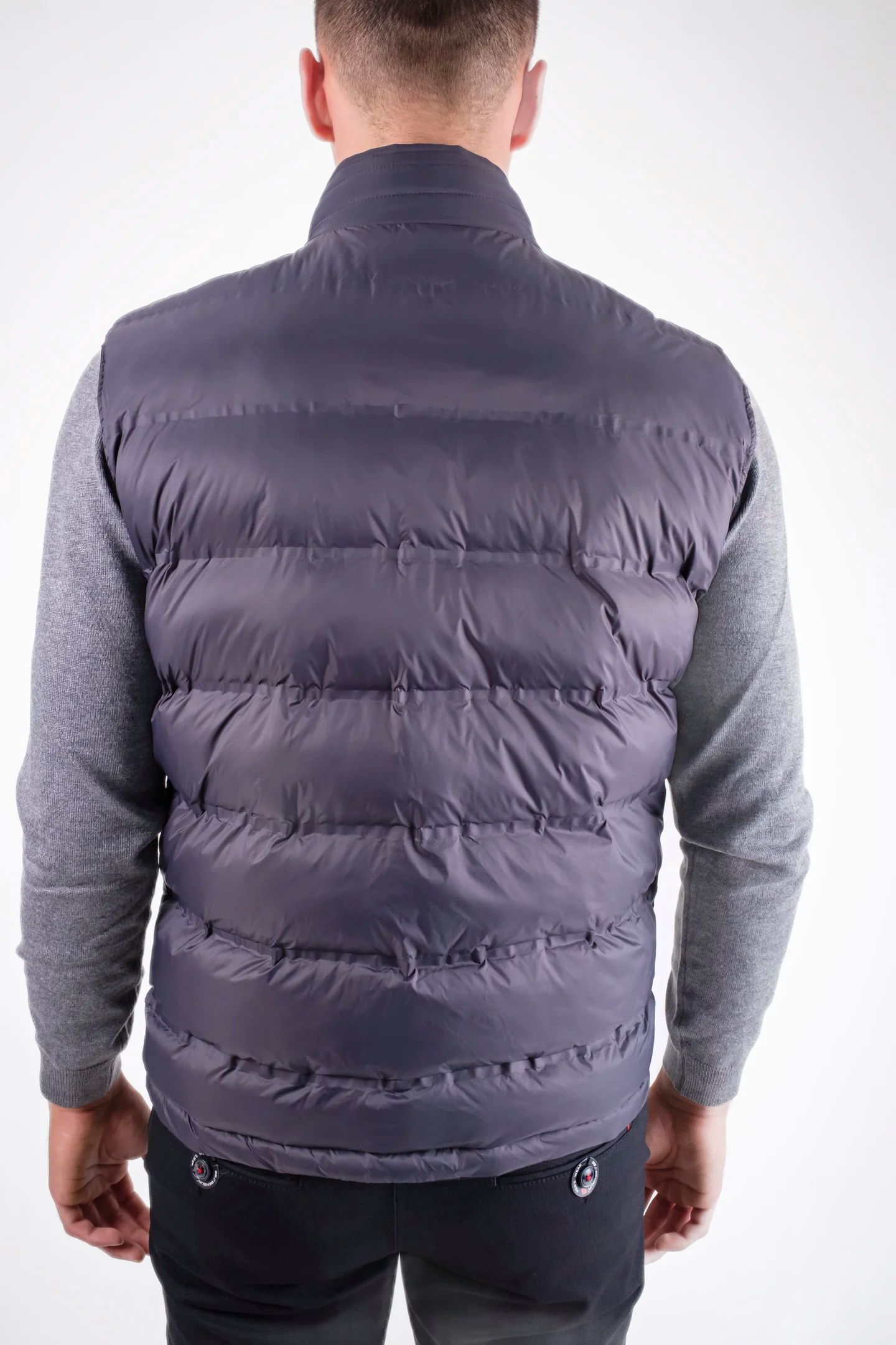 Vesta matlasata ,pentru barbati,reversibilia,doua fete [4]