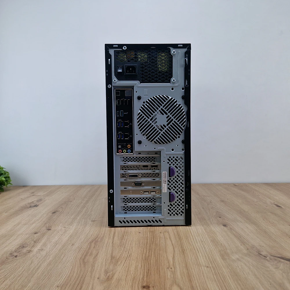 Sistem Tower Gaming, Procesor I7 9800X, Memorie RAM 16 GB, SSD 256 GB NVME, Windows 11 Home, Placa de baza ASUS WS X299 PRO/SE, Racire lichid Corsair, Placa video Nvidia RTX 2060, Sursa Full Modulara [2]