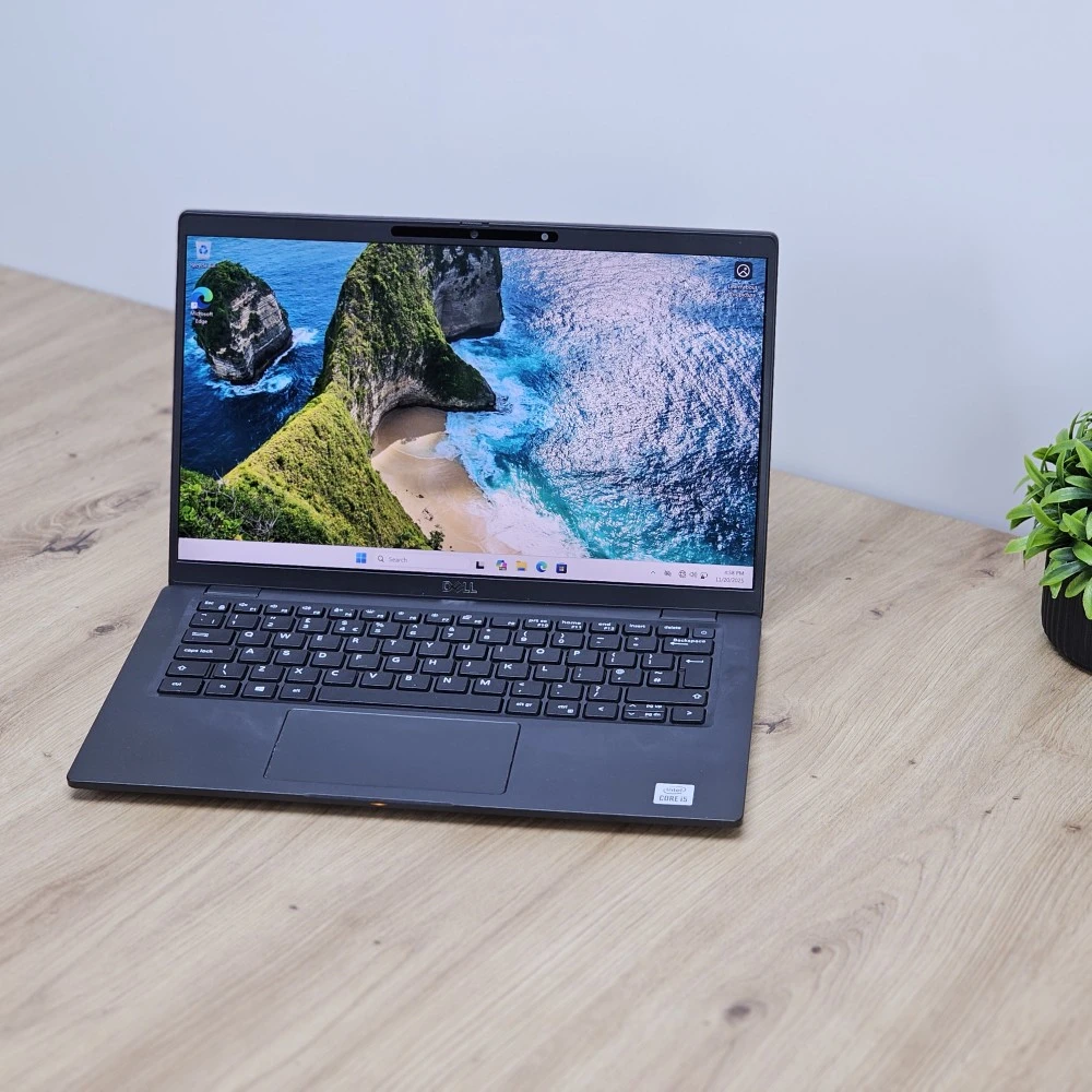Echipament IT - Laptop, Procesor I5 10210U, Memorie RAM 16 GB, SSD 256 GB NVME, Windows 11 Pro, Webcam, UK, Backlight, Ecran 14 inch, DELL LATITUDE 7410