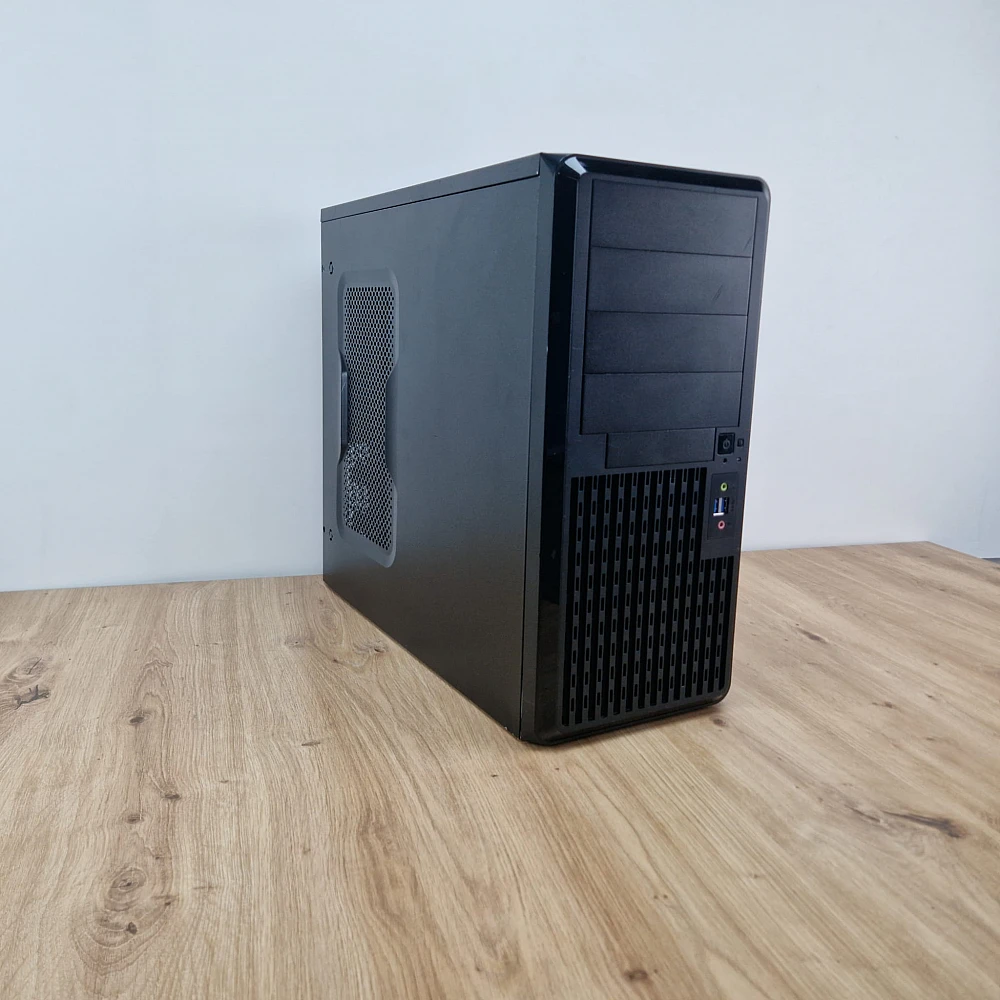 Sistem Tower Gaming, Procesor I7 9800X, Memorie RAM 16 GB, SSD 256 GB NVME, Windows 11 Home, Placa de baza ASUS WS X299 PRO/SE, Racire lichid Corsair, Placa video Nvidia RTX 2060, Sursa Full Modulara [2]