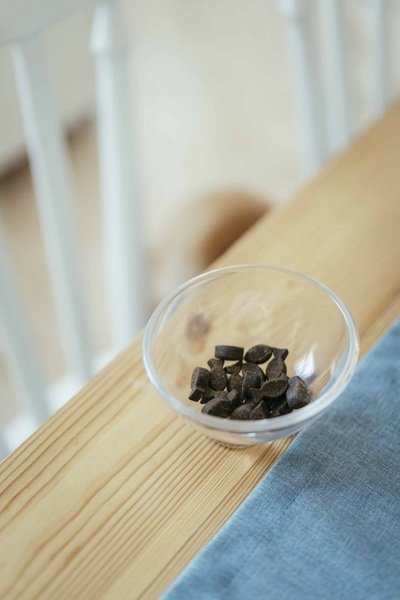 Recompense Savory cu efect antiparazitar pentru câini - cu ton și usturoi sălbatic, 200 g [3]