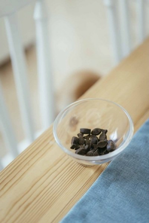 Recompense Savory cu efect antiparazitar pentru câini - cu ton și usturoi sălbatic, 200 g [2]