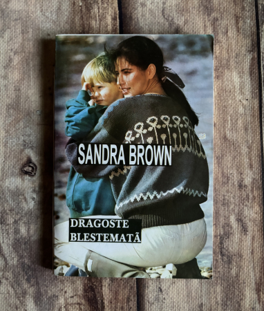 Literatură universală - Sandra Brown - Dragoste blestemată