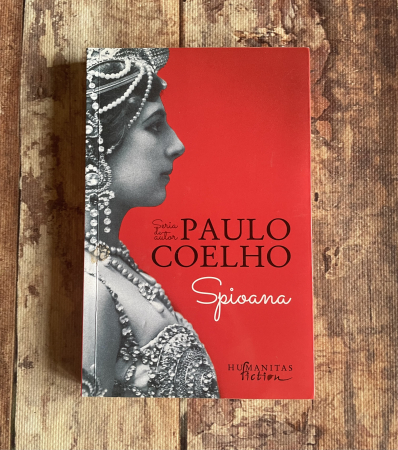Literatură universală - Paulo Coelho - Spioana