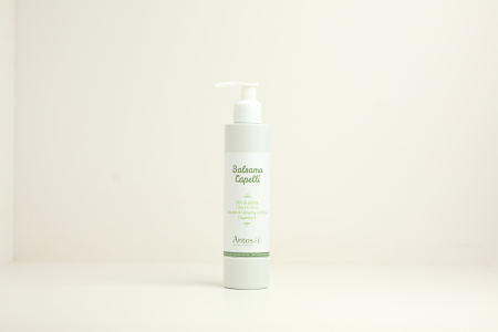 Îngrijirea părului - balsam restructurant par ginseng urzica 200ml