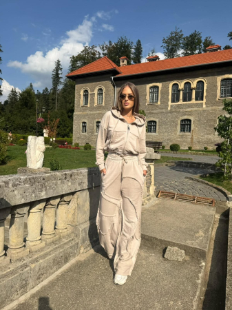 Compleuri - Compleu Eclipse Bej Două Piese