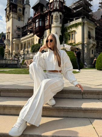 Trening Bella cu Hanorac Cropped și Pantaloni Largi [4]