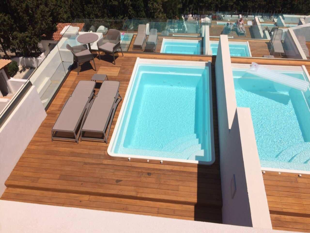 Piscina Delta [3]