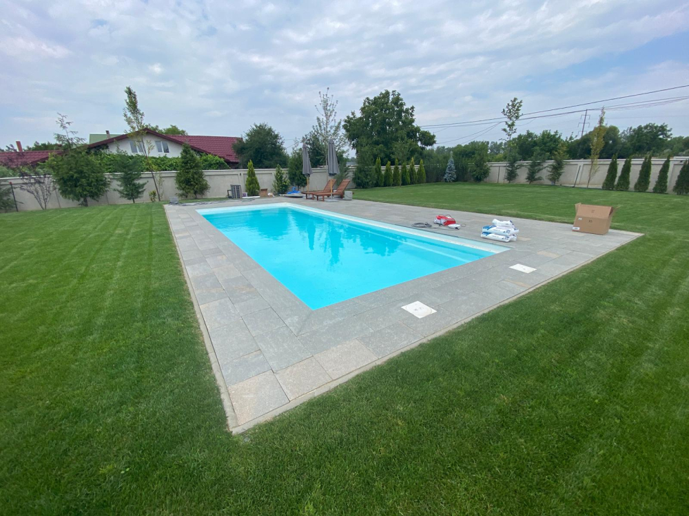Piscina Monobloc 10 m x 4 m x1,5 m [4]