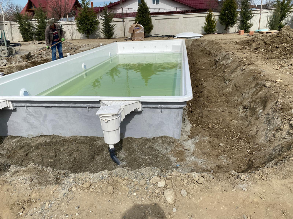 Piscina Monobloc 10 m x 4 m x1,5 m [3]